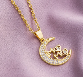 18K Gold-Plated Moon Necklace for Moms (One Piece)