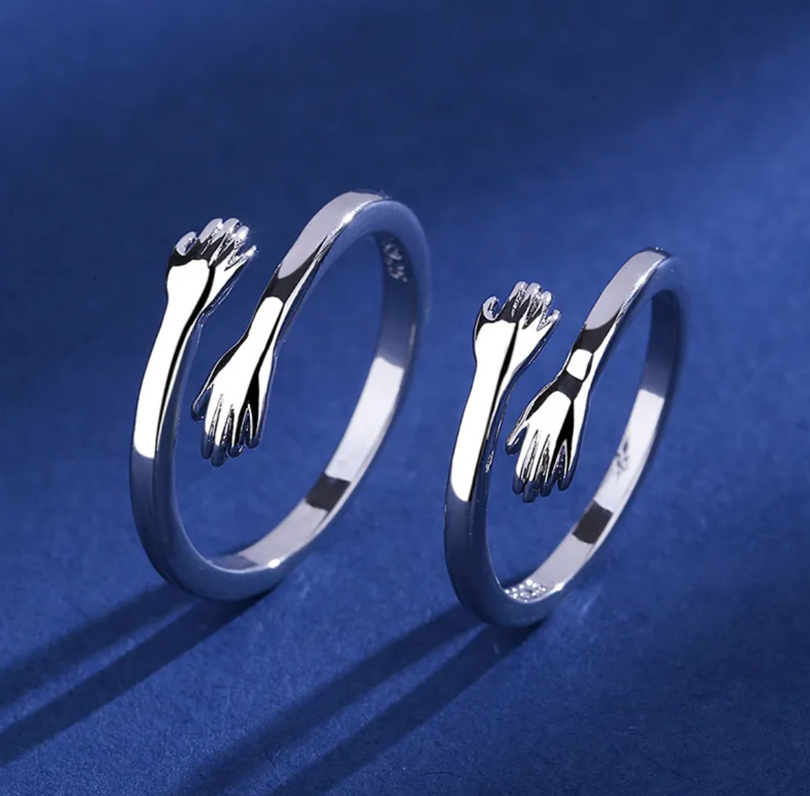 S925 Silver Couple Hug Ring